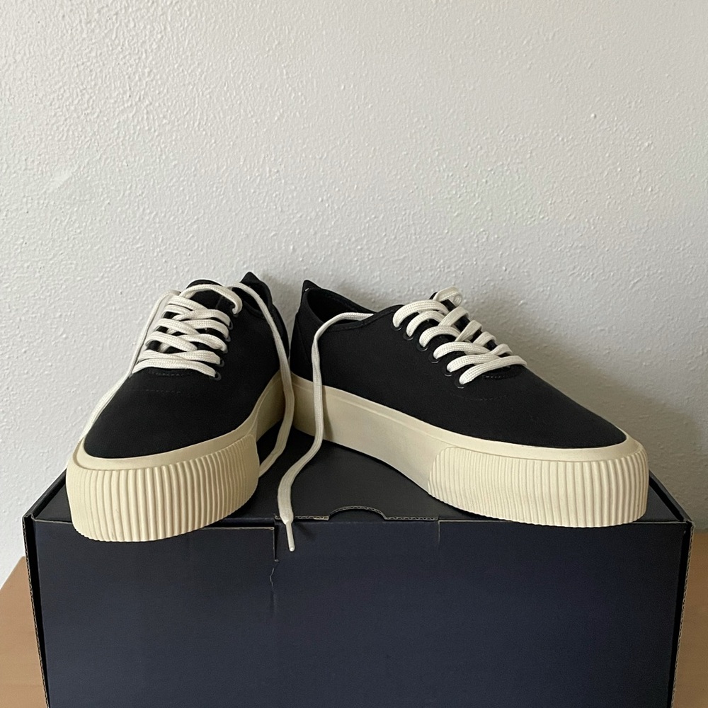 Brand New Everlane Sneakers